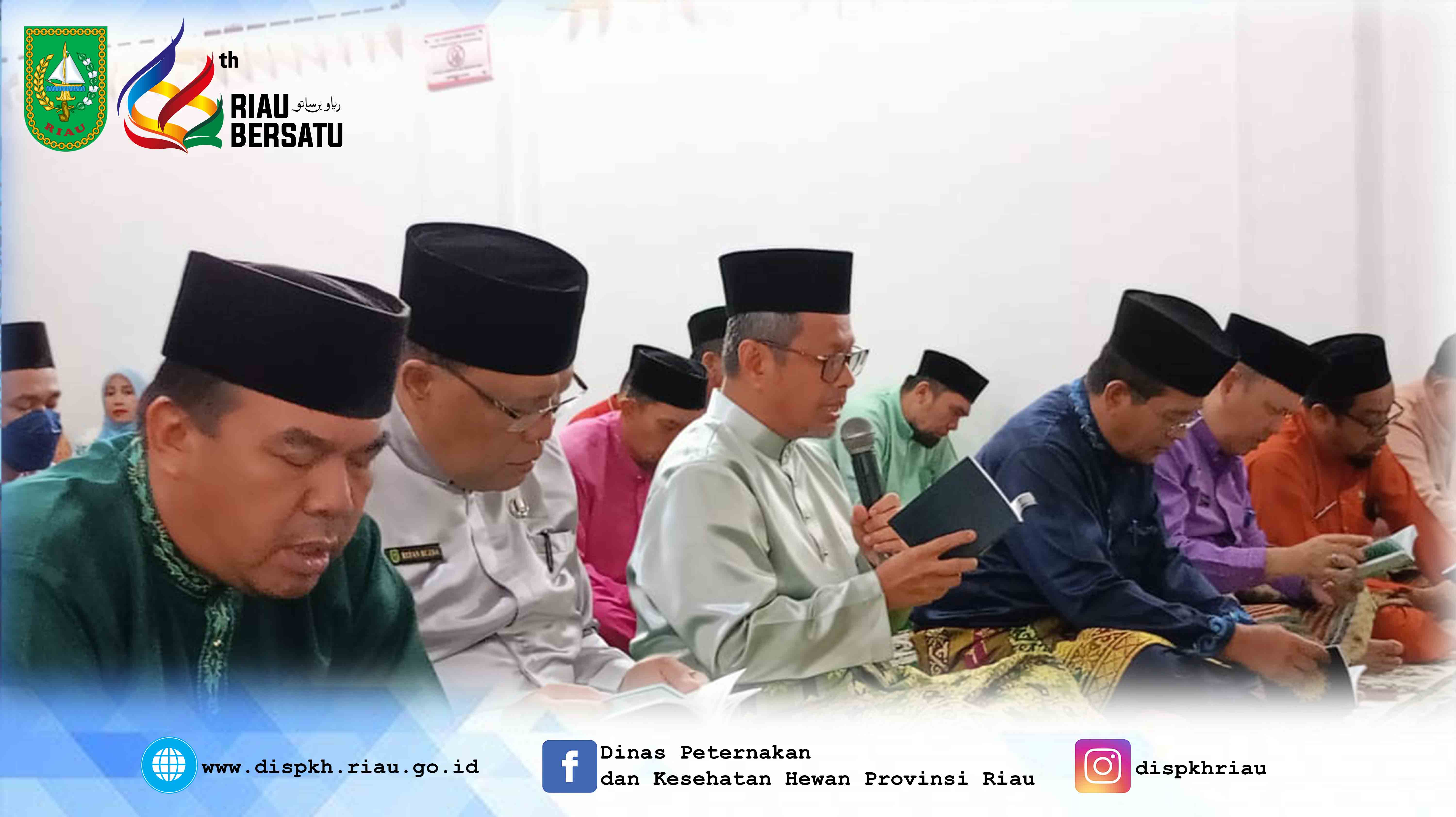 Pelaksanaan Yasinan dan Pengajian di Musholla Dinas Peternakan dan Kesehatan Hewan Provinsi Riau